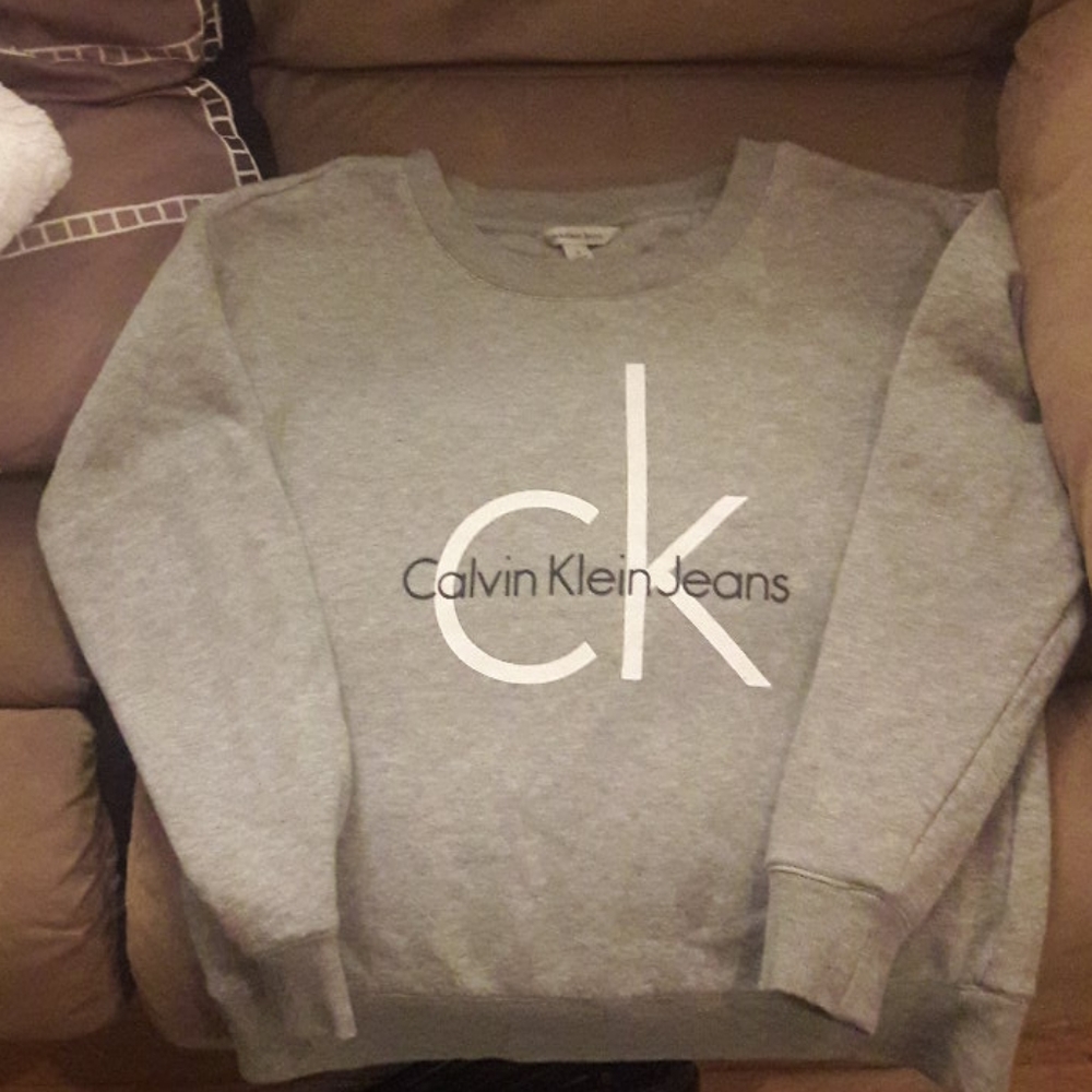 Sweat shirt